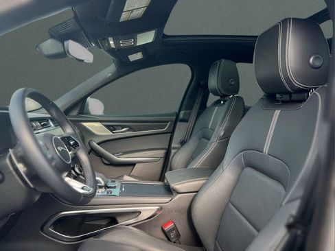 Used 2025 Jaguar F-PACE R-Dynamic S image 14