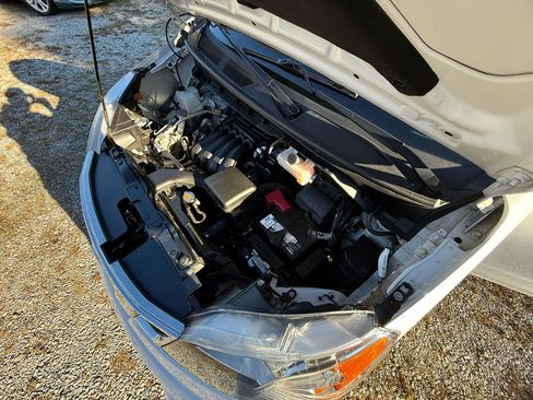 Used 2020 Nissan NV200 SV w/ Sliding Glass Door Package image 36