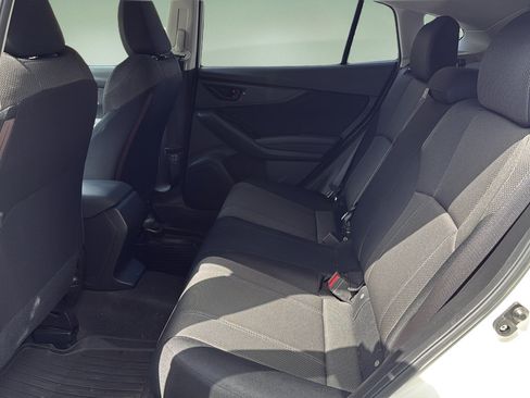 Used 2018 Subaru Crosstrek 2.0i AWD/4WD image 14