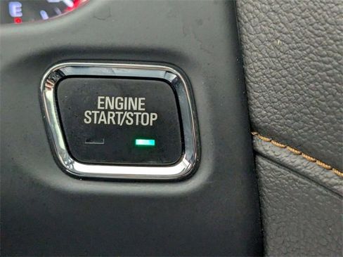 Used 2023 GMC Acadia AT4 w/ Technology Package image 26