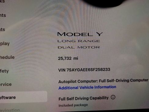 Used 2025 Tesla Model Y Long Range image 14