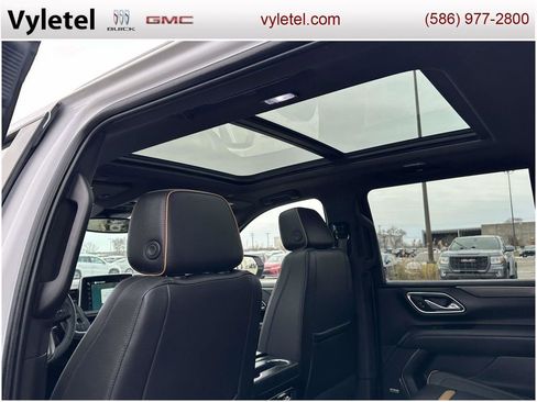 Used 2023 GMC Yukon XL AT4 image 15