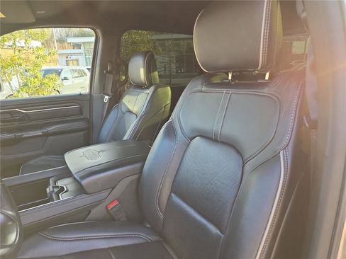 Used 2022 RAM 1500 Limited w/ Body Color Bumper Group image 20