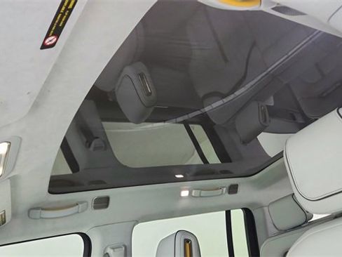 Used 2024 Rivian R1S Adventure image 57