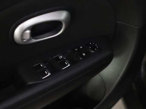 Used 2017 Kia Soul w/ Convenience Package image 19