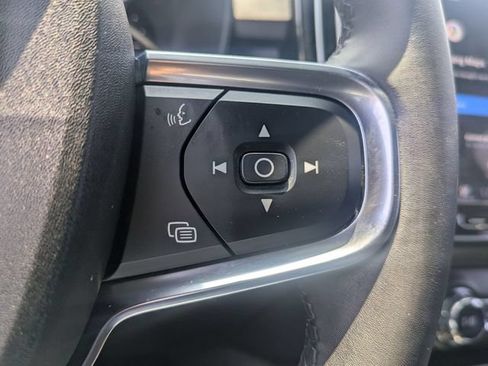 Certified 2023 Volvo C40 P8 Recharge Ultimate w/ Protection Package Premier AWD/4WD image 16
