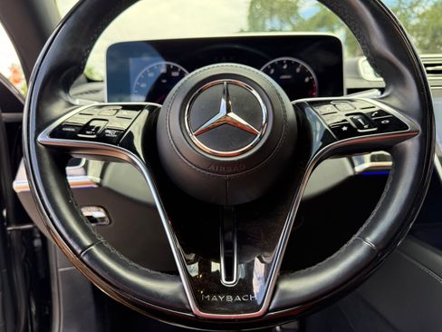 Used 2021 Mercedes-Benz Maybach S 580 4MATIC image 43