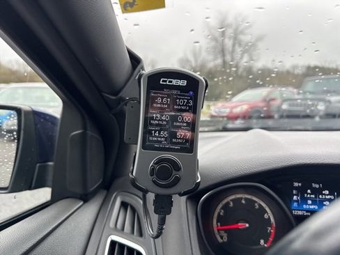 Used 2017 Ford Focus ST image 25