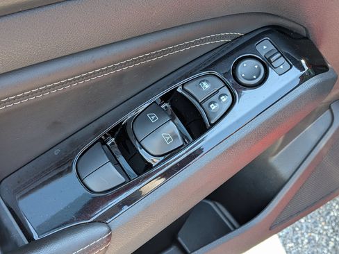 Used 2021 Nissan Altima 2.5 SL FWD image 13