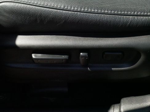 Used 2019 Honda Pilot Touring image 20