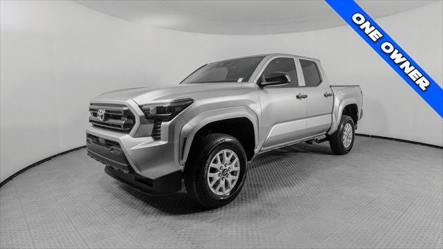 Used 2025 Toyota Tacoma SR RWD image 2