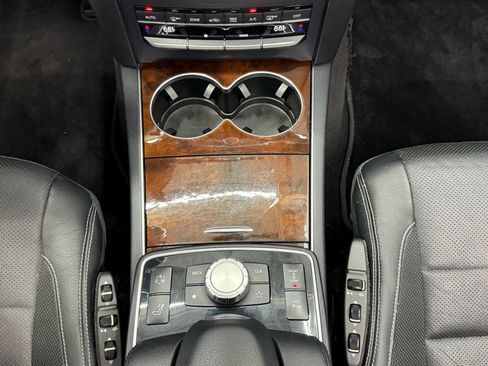 Used 2014 Mercedes-Benz E 550 Cabriolet image 30