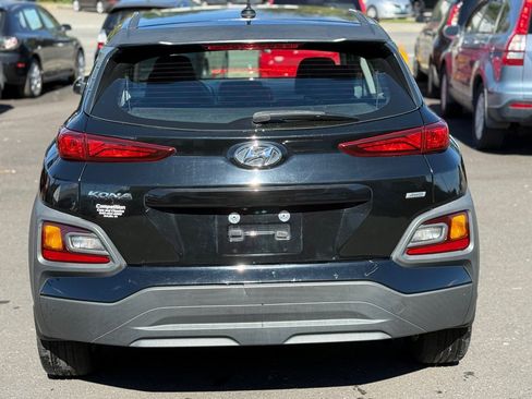 Used 2018 Hyundai Kona SE image 6