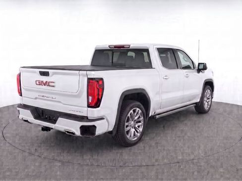 Used 2023 GMC Sierra 1500 Denali AWD/4WD image 7