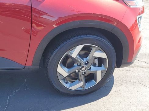 Certified 2023 Hyundai Venue Limited FWD image 6