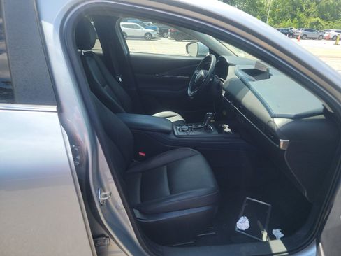 Used 2020 MAZDA CX-30 FWD w/ Select Package image 11