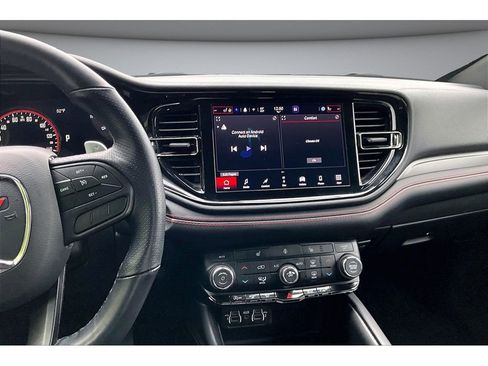 Used 2025 Dodge Durango GT AWD/4WD image 8