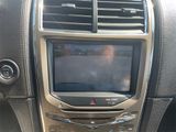 Used 2011 Lincoln MKX AWD w/ 102A Rapid Spec Order Code image 4
