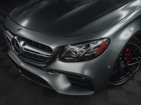 Used 2019 Mercedes-Benz E 63 AMG S image 4