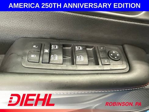 New 2027 Chrysler Pacifica Select FWD image 26