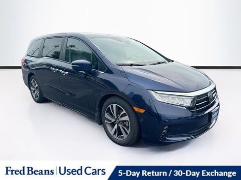 Used 2023 Honda Odyssey Touring image 1