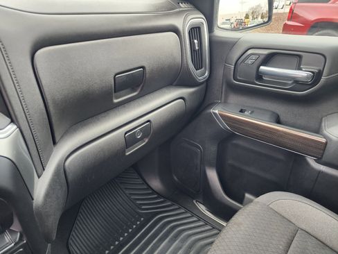 Used 2021 Chevrolet Silverado 1500 LT image 35