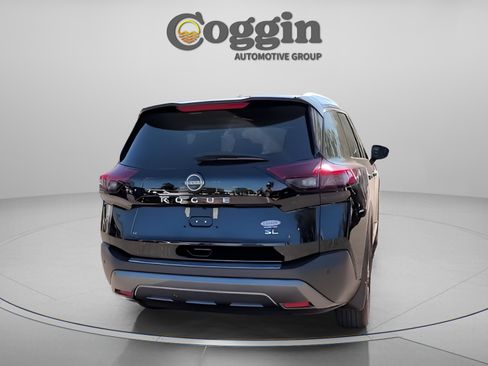 Used 2023 Nissan Rogue SL w/ SL Premium Package image 10