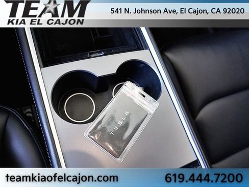 Used 2022 Tesla Model Y Performance image 36