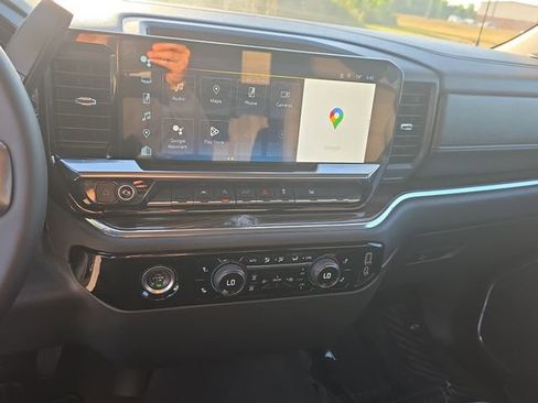 Used 2024 Chevrolet Silverado 1500 LT AWD/4WD image 20