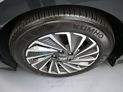 Used 2026 Hyundai Sonata SEL FWD image 14
