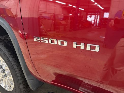 Used 2024 Chevrolet Silverado 2500 LTZ image 11