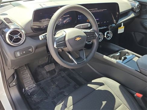 New 2025 Chevrolet Blazer EV LT image 21