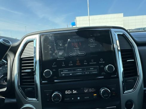 Used 2020 Nissan Titan SV w/ SV Convenience Package AWD/4WD image 52