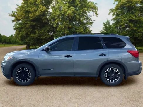 Used 2020 Nissan Pathfinder SL AWD/4WD image 5