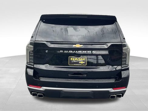 New 2025 Chevrolet Suburban High Country image 4