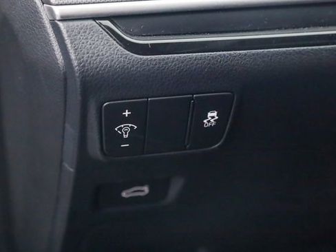 Used 2025 Kia K5 LXS image 9