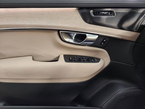 New 2026 Volvo XC90 B6 Plus w/ Protection Package Premier image 24