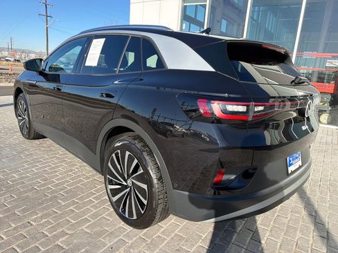 Certified 2023 Volkswagen ID.4 Pro S Plus image 3