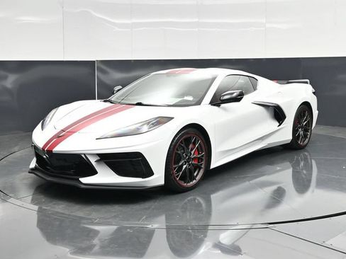 Used 2023 Chevrolet Corvette Stingray Premium Cpe w/ Z51 Performance Package RWD image 5