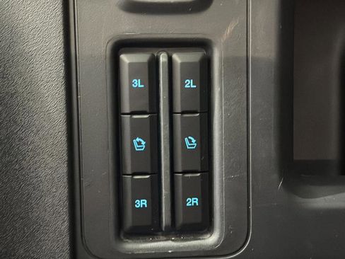 Used 2025 Ford Expedition Max Active AWD/4WD image 32