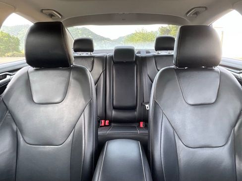 Used 2019 Ford Fusion Titanium image 37