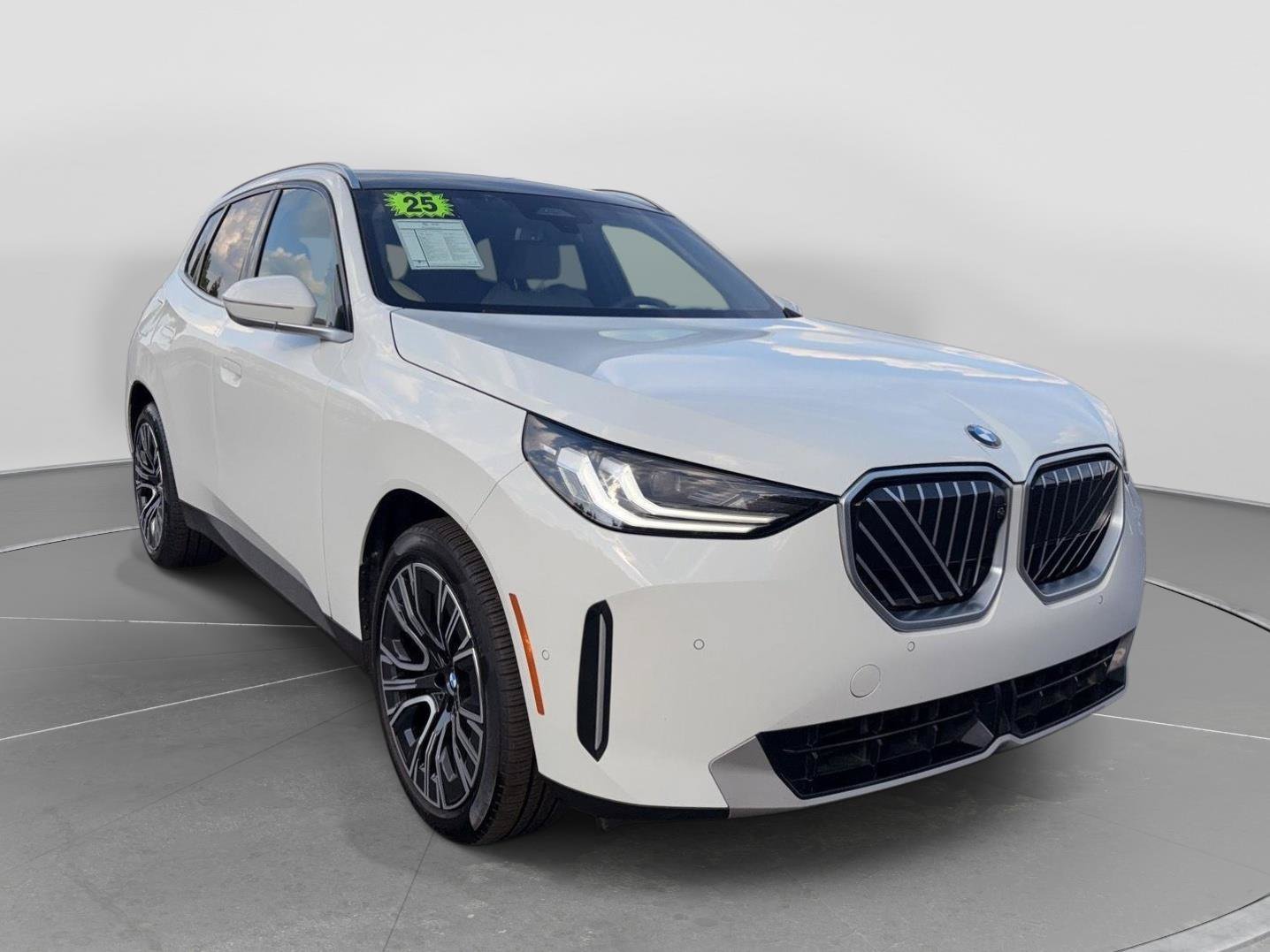 Used 2025 BMW X3 xDrive30i w/ Premium Package AWD/4WD image 7