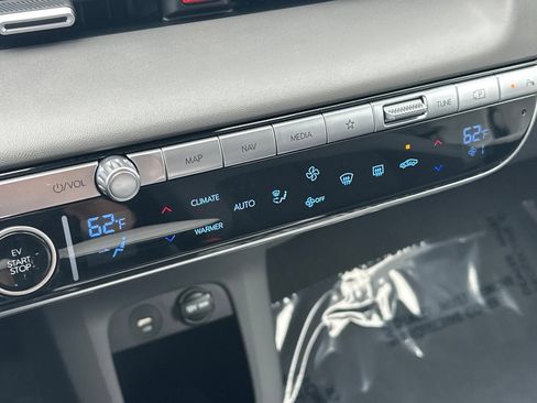 Certified 2024 Hyundai Ioniq 5 SEL RWD image 24