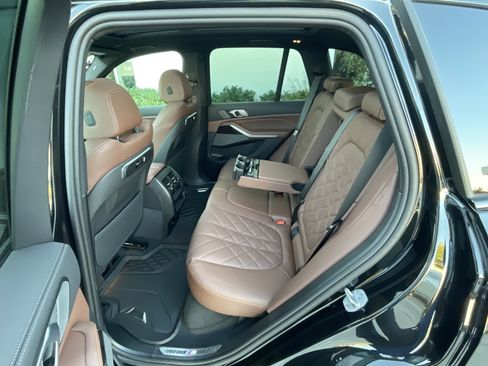 New 2026 BMW X5 xDrive50e w/ M Sport Package image 28