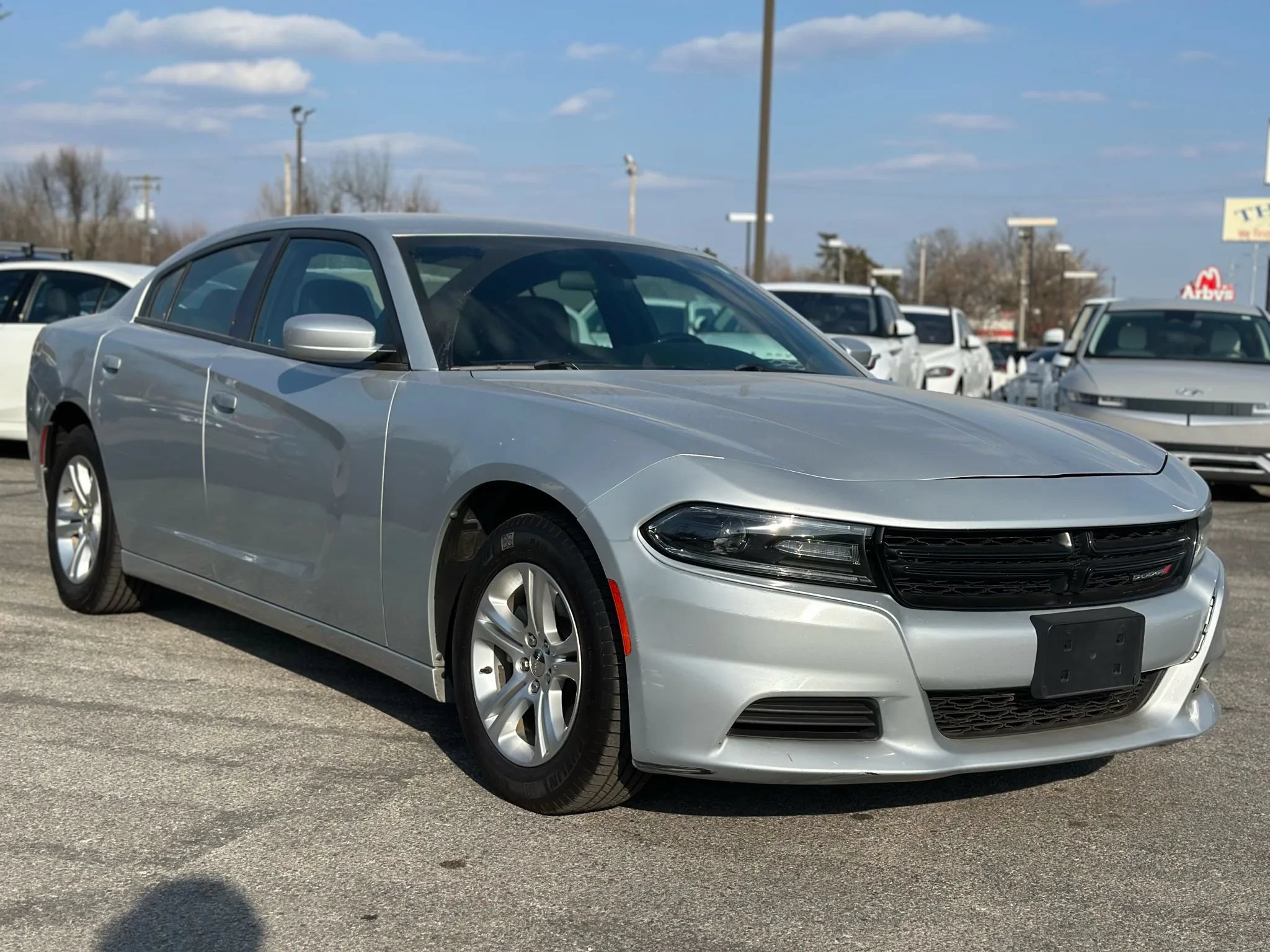 Used 2021 Dodge Charger SXT RWD image 4