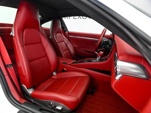 Used 2013 Porsche 911 Carrera S RWD image 17