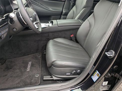 Used 2024 Genesis G80 2.5T w/ Protection Package image 12