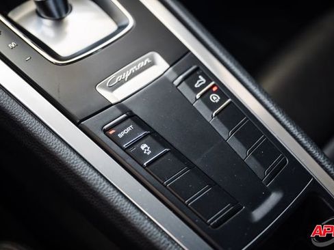 Used 2014 Porsche Cayman image 19