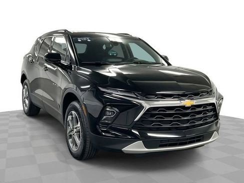 Certified 2024 Chevrolet Blazer LT w/ Convenience Package FWD image 1