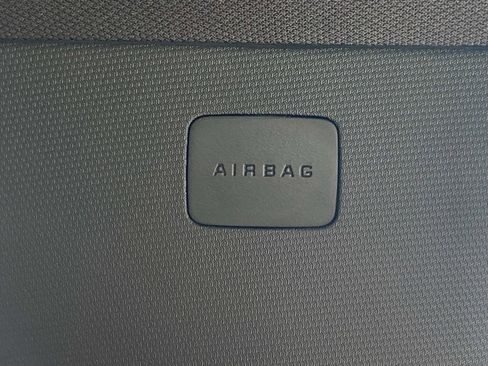 New 2026 Chevrolet Equinox ACTIV w/ Convenience Package III image 30